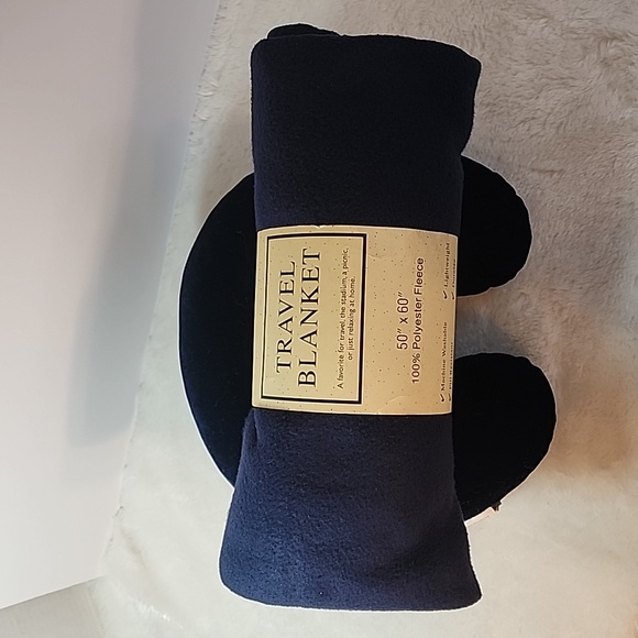 Navy Travel Neck Pillow & Blanket Set - Picture 9 of 10